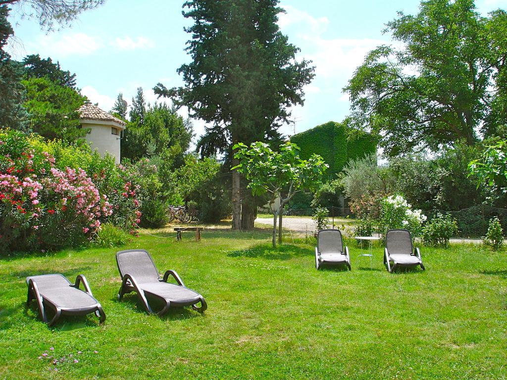 Agriturismo "Borgo Madonna Degli Angeli" - Charming Cottages In The Gardens ! Tocco da Casauria Buitenkant foto